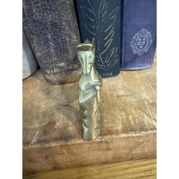 Vintage Small Solid Brass Winged  Horse Pegasus Figure 3” Paperweight Mythical - Picture 2 of 5